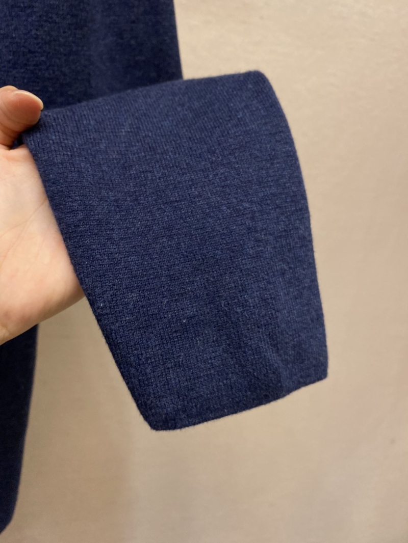 chr1st1an D10r sweaters